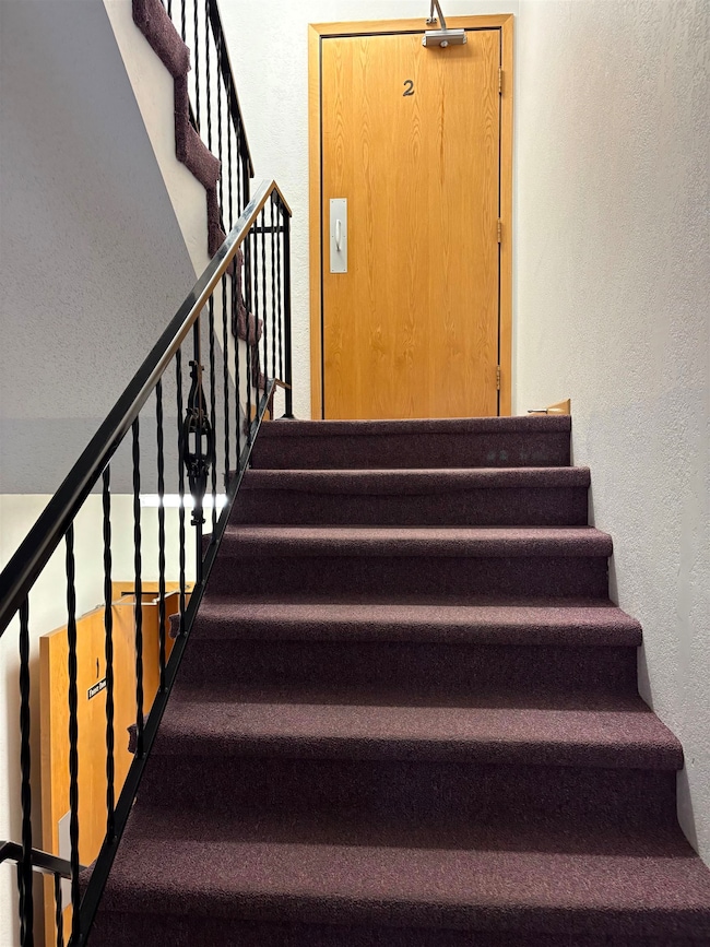 924 28th Ave SW, Minot, ND 58701 - photo 4