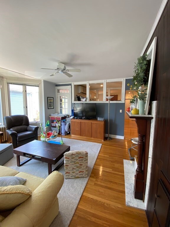 23 Milton St unit 2, Somerville, MA 02144 - photo 2