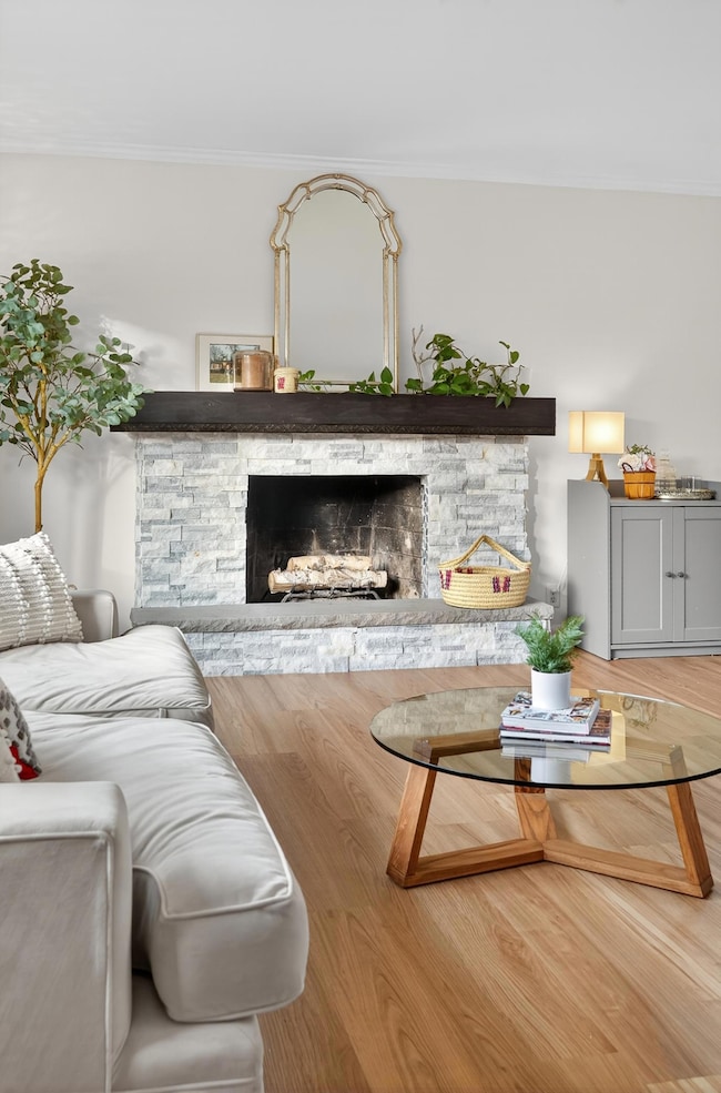 11300 Friar Ln, Hopkins, MN 55305 - photo 5