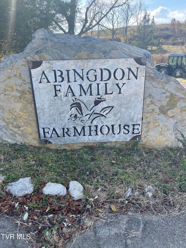 18254 Providence Rd, Abingdon, VA 24210 - photo 4