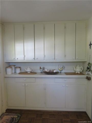 Additional Cabinets in Kitchen