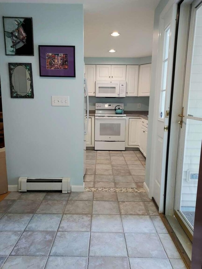 43 Hampton Glen Dr, Kennebunk, ME 04043 - photo 4