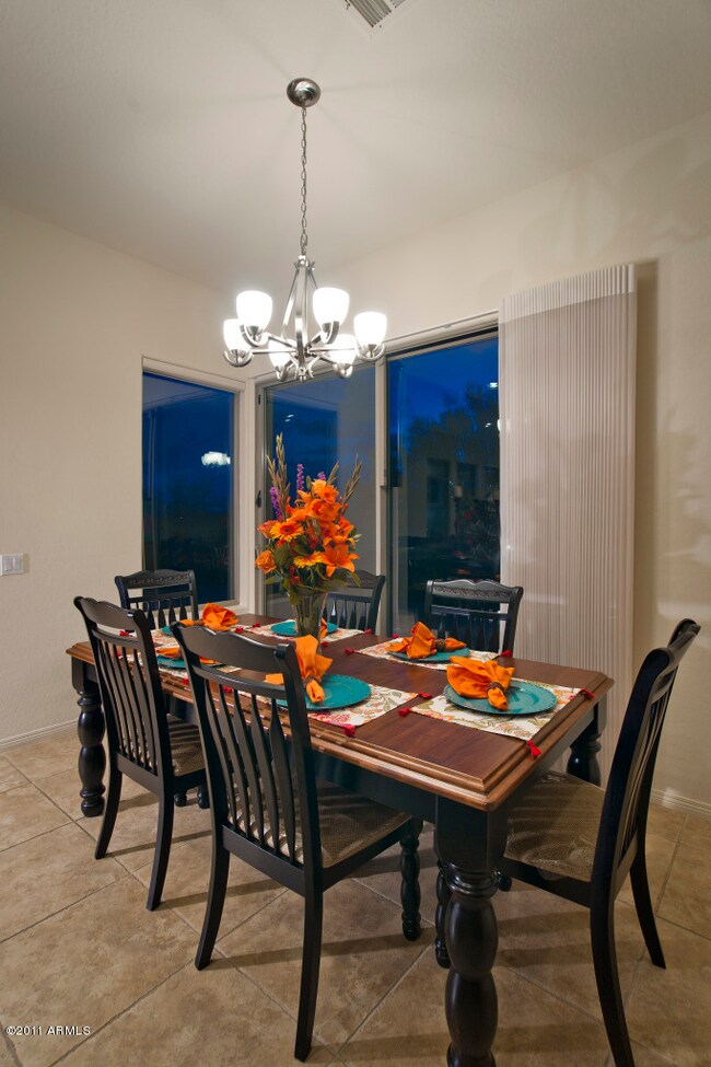 Eat in kitchen