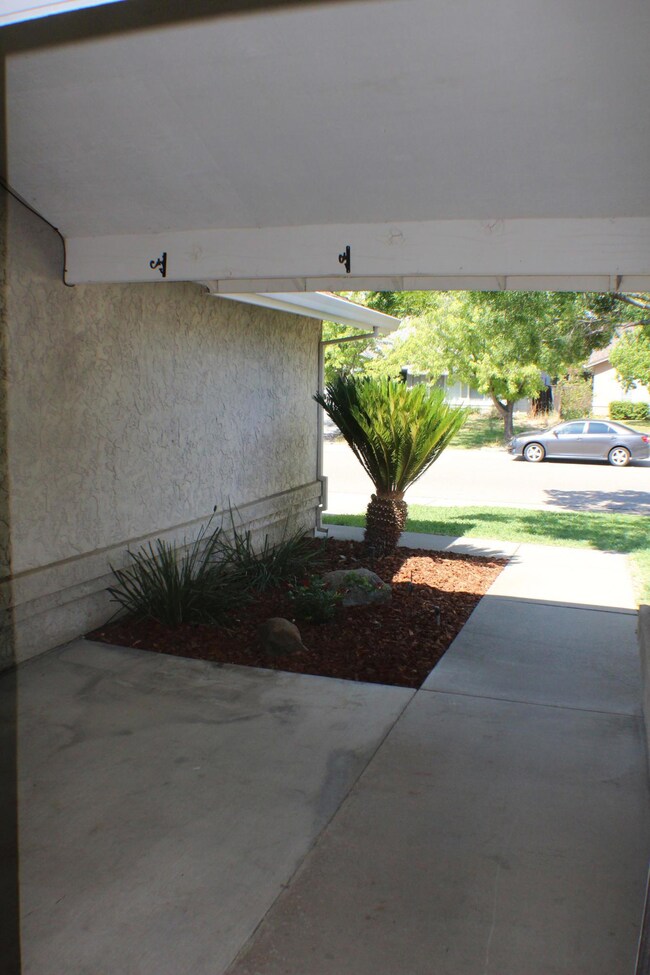 2581 Yana Ave, Redding, CA 96002 - photo 5