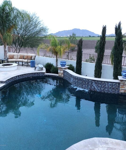 San Tan Mountain Views!