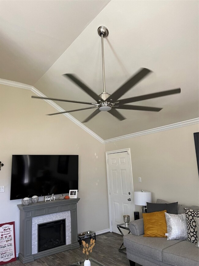 1018 Santa fe Ct, Rosenberg, TX 77471 - photo 6