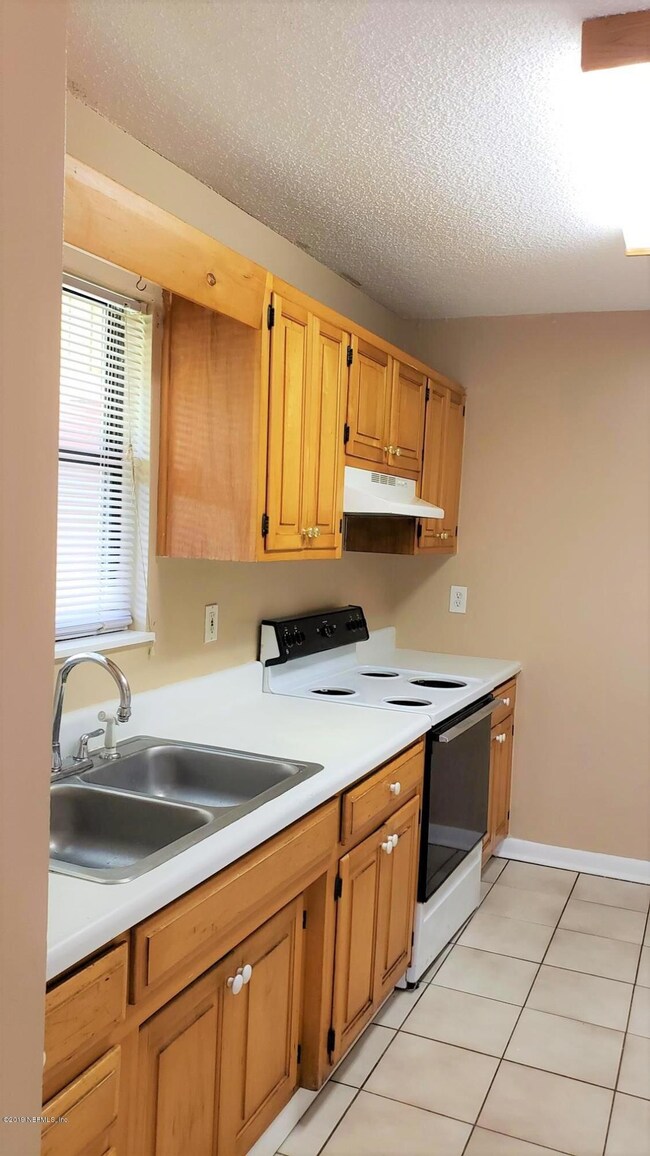 5217 Plymouth St, Jacksonville, FL 32205 - photo 3