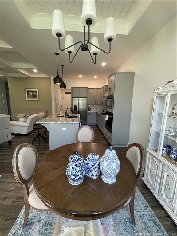 Dining area/Kitchen