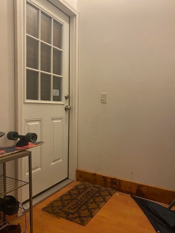 20 Walden St unit 3, Cambridge, MA 02140 - photo 4