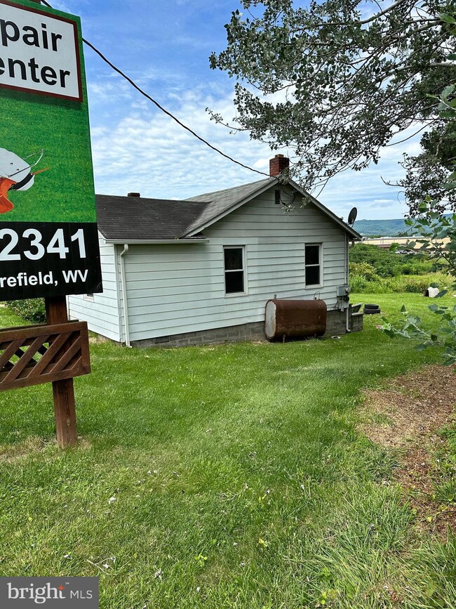 1708 U S 220, Moorefield, WV 26836 - photo 6