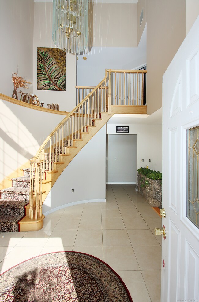 42 Corn Tassle Rd, Danbury, CT 06811 - photo 4