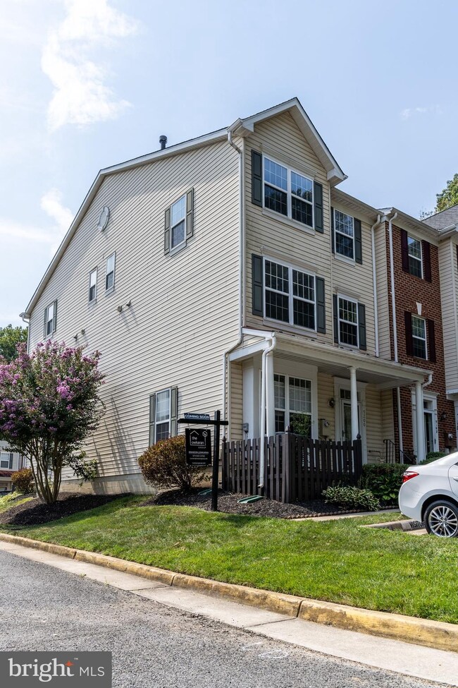 9200 Cardinal Forest Ln unit 50, Lorton, VA 22079 - photo 2