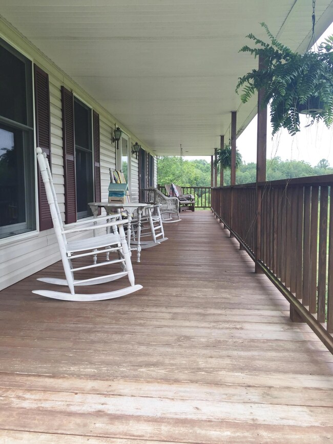 35721 Scout Rd, Logan, OH 43138 - photo 6