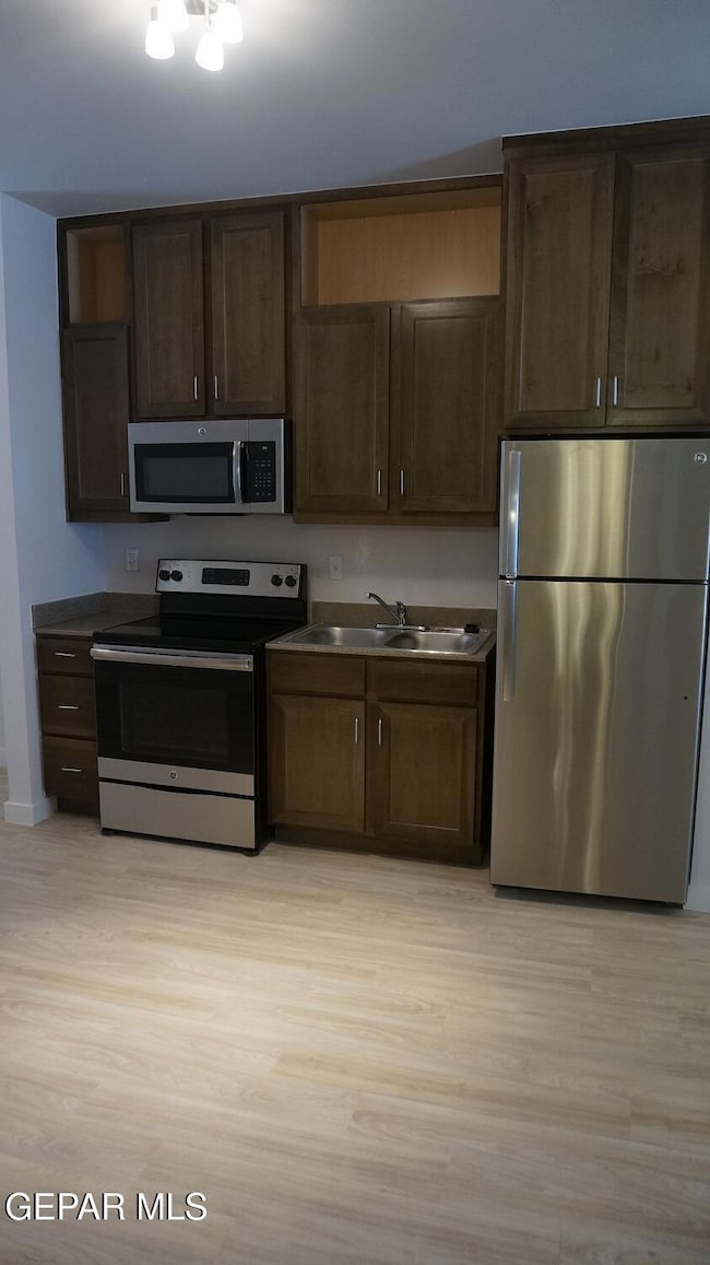 1061 Ranger St unit 12, El Paso, TX 79907 - photo 4