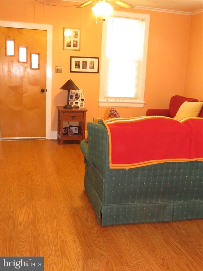 407 Elizabeth St, Williamstown, PA 17098 - photo 6