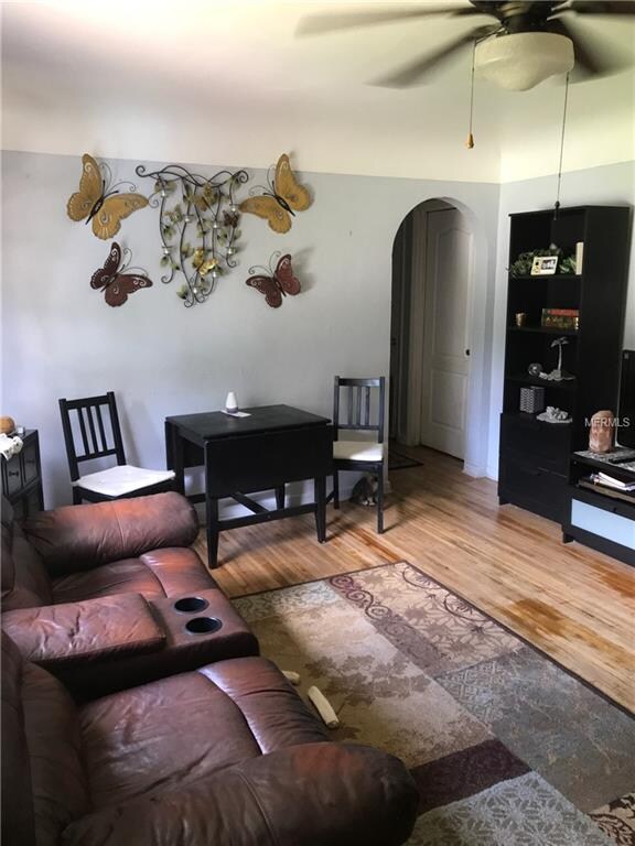 living room, view 2