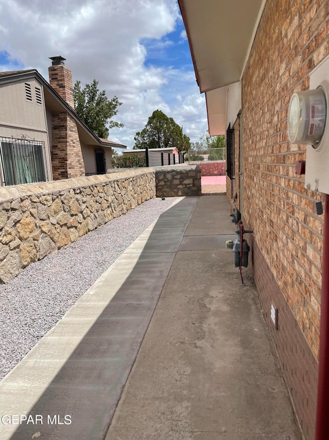 472031A4-262F-4C87-843B-3419D8F2B812