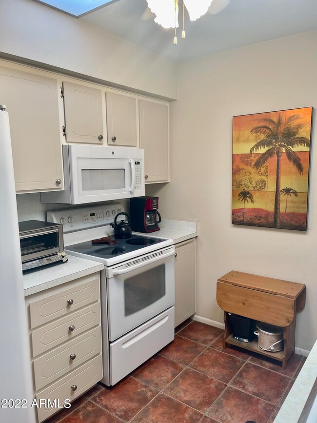 95F3A28B-1D61-4160-95C6-393901CA4A90