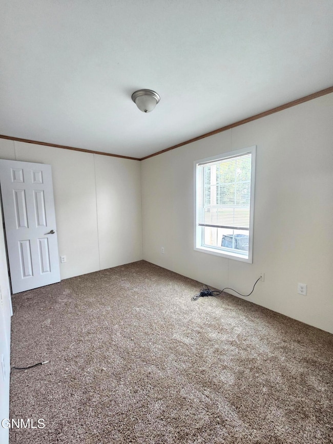 2600 University Ave unit L120, Williston, ND 58801 - photo 3