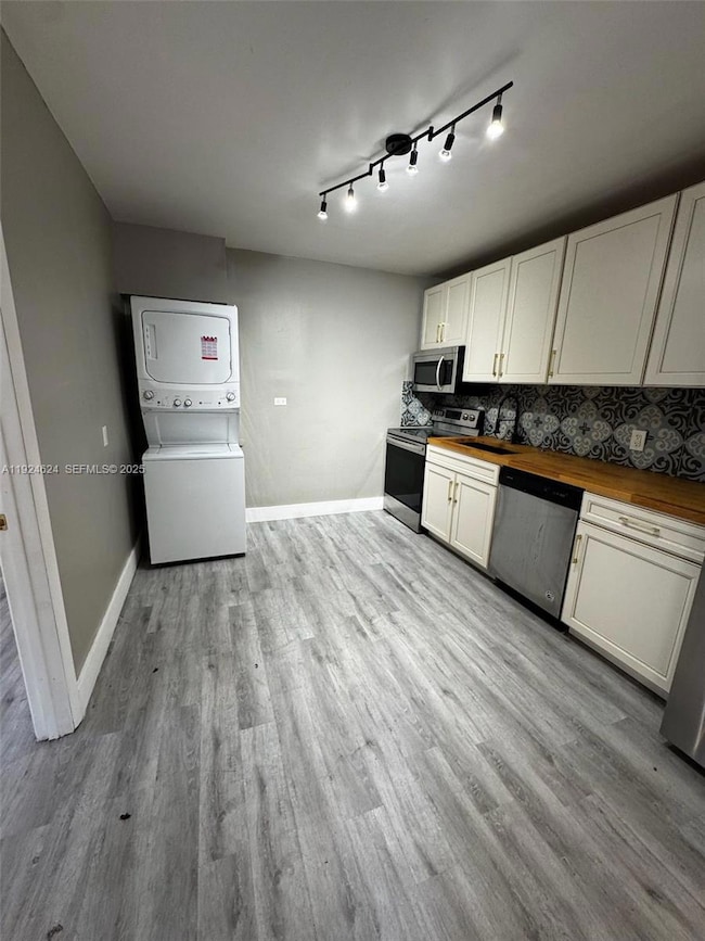 525 NW 91st St unit 1, Miami, FL 33150 - photo 4