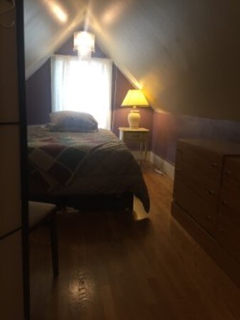 143 Walnut St unit 3, Newtonville, MA 02460 - photo 3