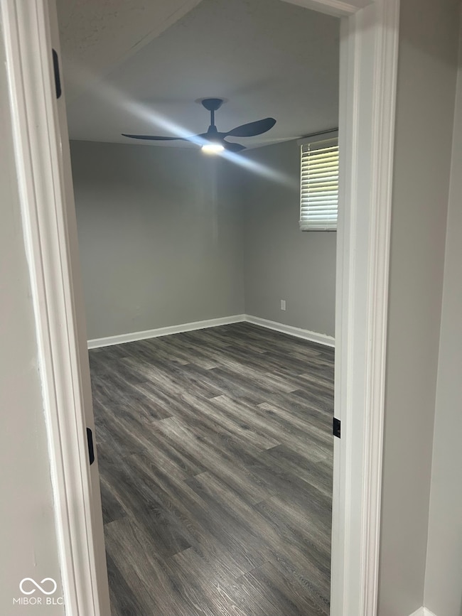 8605 Spring Valley Ln, Indianapolis, IN 46231 - photo 4