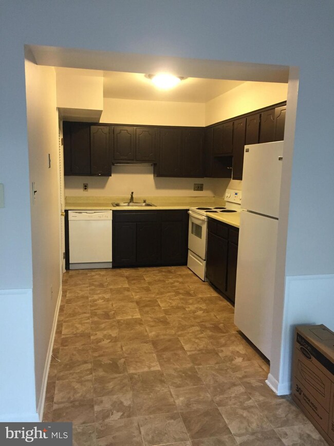 3818 Joshua Place unit B, Alexandria, VA 22309 - photo 6