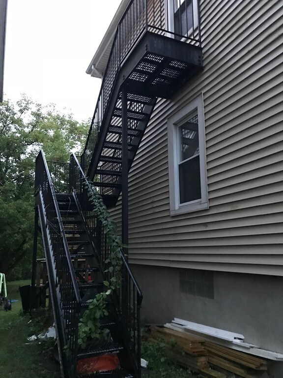 152 Last St, Fall River, MA 02724 - photo 3