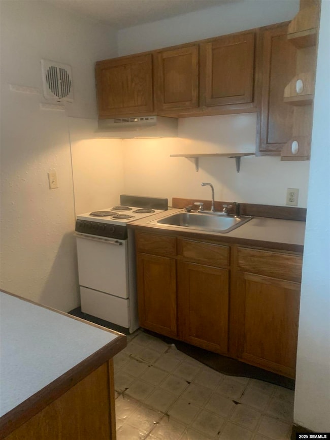 2415 Hemlock St, Ketchikan, AK 99901 - photo 4