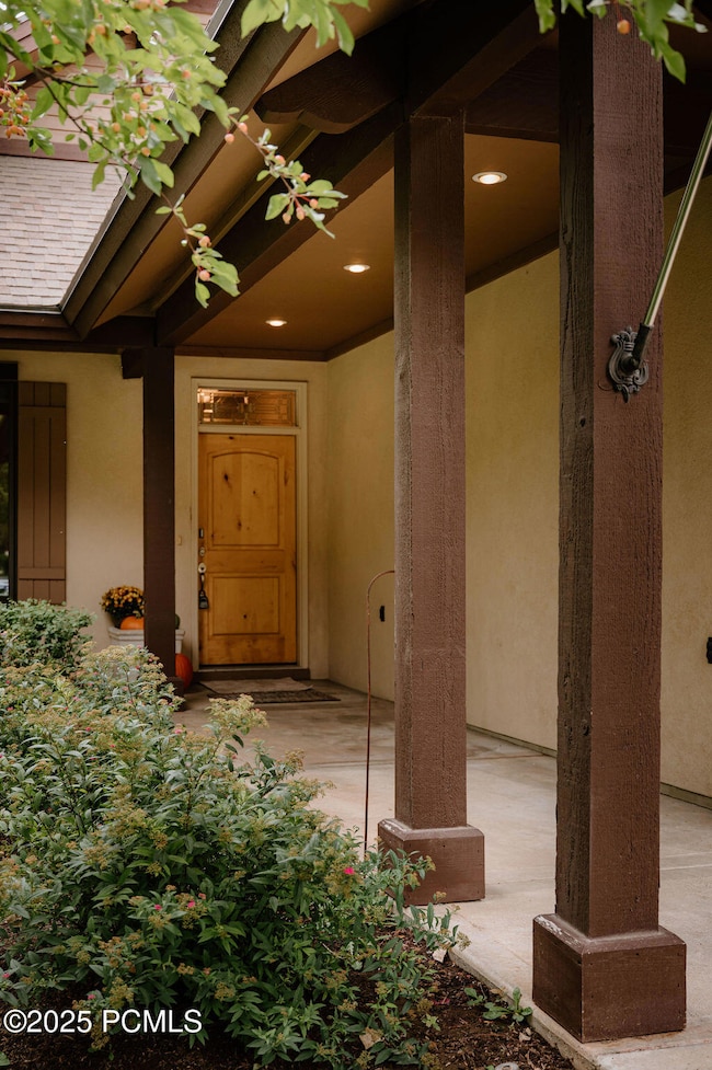 1084 Matterhorn Ct, Midway, UT 84049 - photo 3