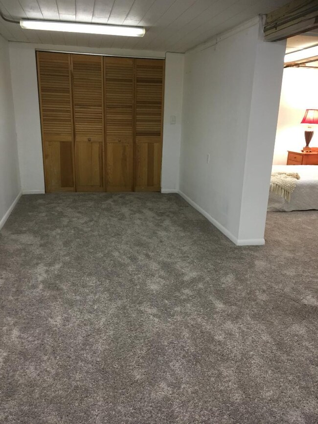 1181 Gunderson Ave, Oak Park, IL 60304 - photo 2