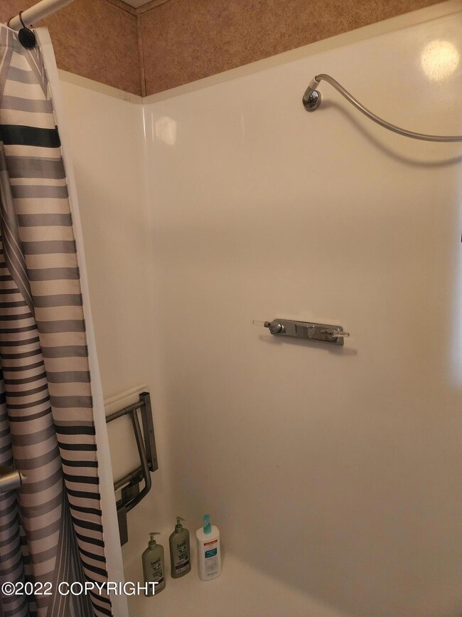 Shower3