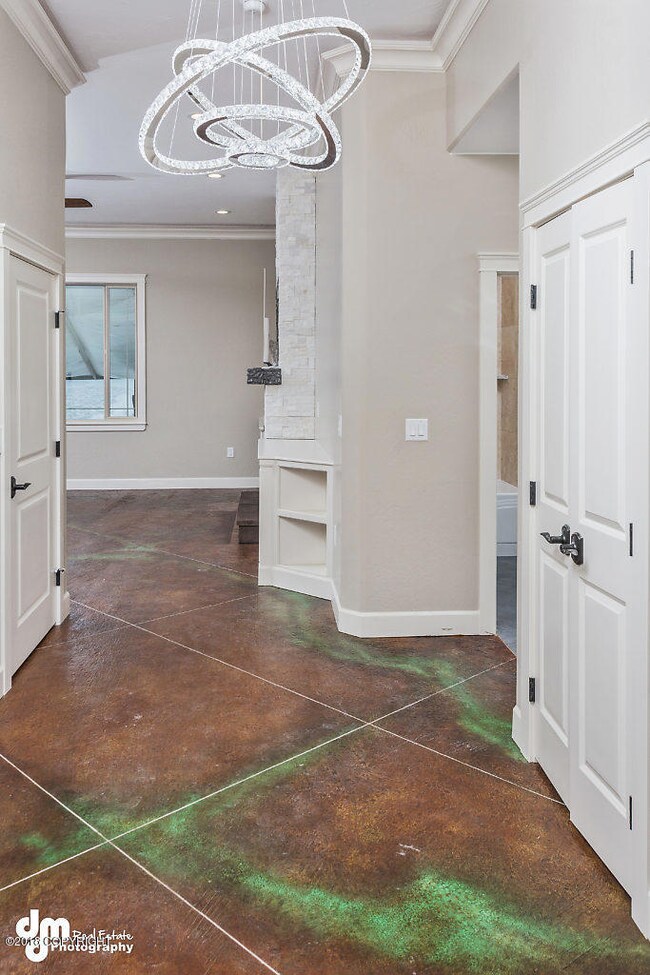 Front Entry_DMD_9881-SMALL