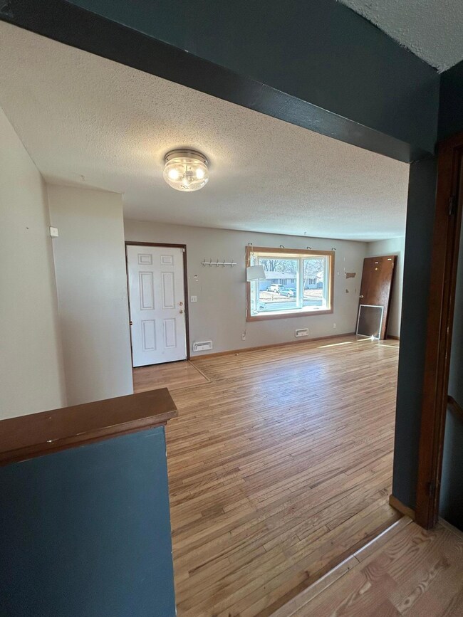 2633 103rd Ave NW, Coon Rapids, MN 55433 - photo 3