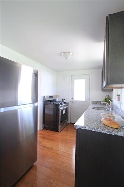 346 Augusta St, Pittsburgh, PA 15211 - photo 4