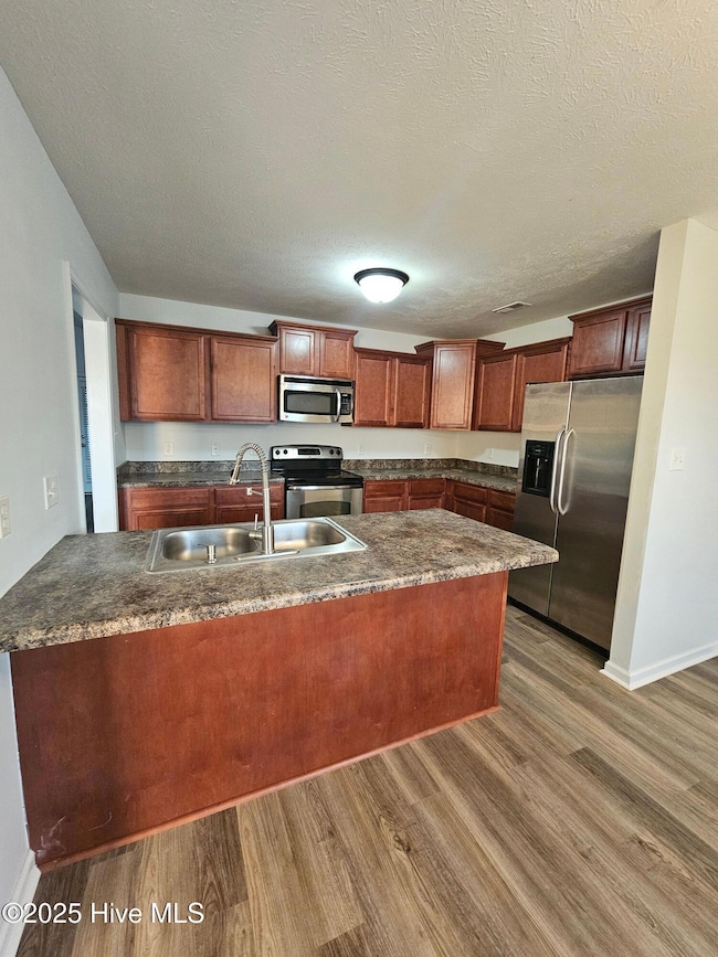 252 Seville St, Jacksonville, NC 28546 - photo 4