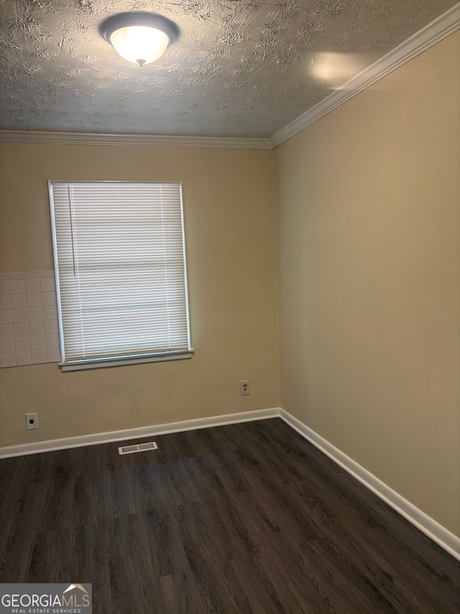 5690 Cypress Dr, Forest Park, GA 30297 - photo 7