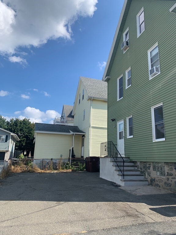 59 Myrtle St unit 1, Everett, MA 02149 - photo 4