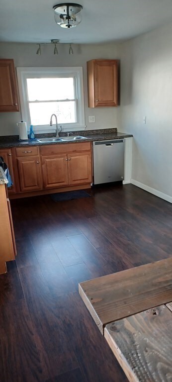 82 Russell St unit 1, Fall River, MA 02721 - photo 3