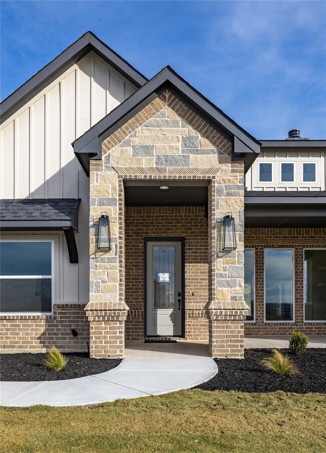 804 Dogwood Rd, Weatherford, TX 76085 - photo 3