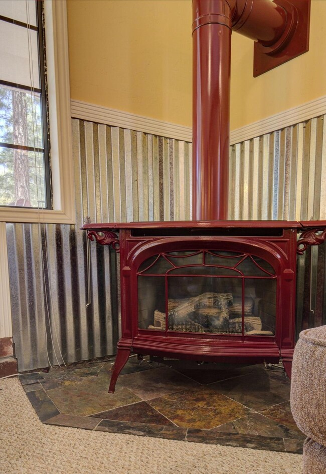 Gaslog stove