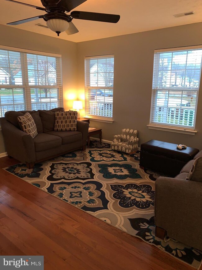 35379 Golf Course Dr, Mechanicsville, MD 20659 - photo 4