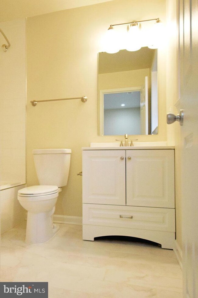 904 Old Walnut St, Capitol Heights, MD 20743 - photo 7