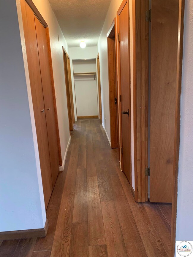 301 N Depp Ave, Sedalia, MO 65301 - photo 6