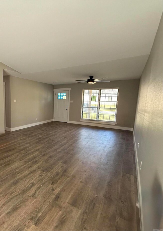 1301 Nicole Dr, North Little Rock, AR 72118 - photo 6