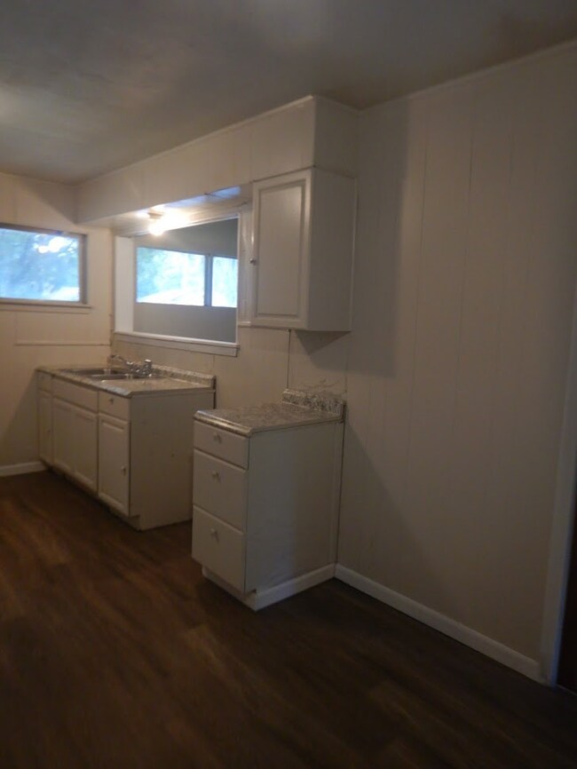 10338 Homestead Rd, Houston, TX 77016 - photo 6