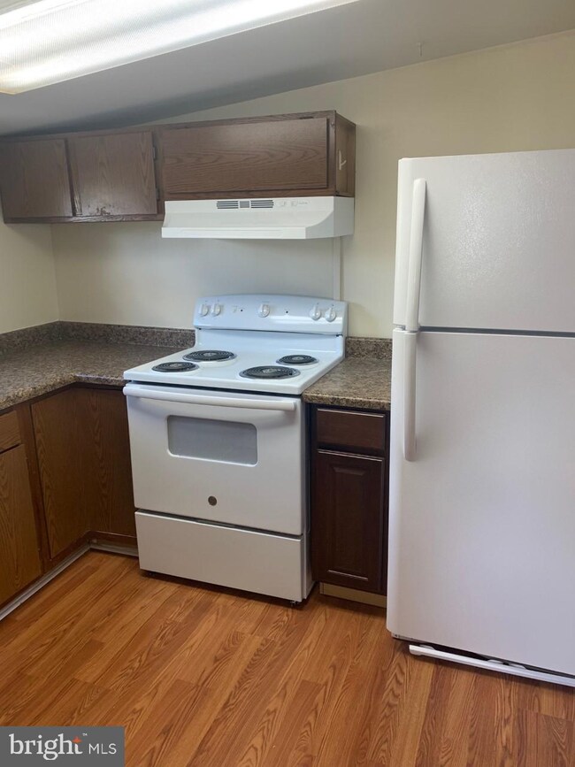 500 Poplar St unit 3, Delanco, NJ 08075 - photo 4