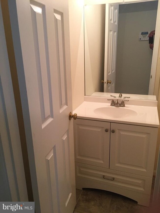 3606 Van Horn Way, Burtonsville, MD 20866 - photo 4