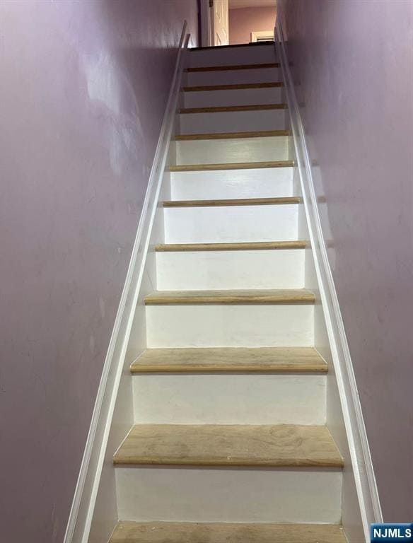 707 Sip St, Union City, NJ 07087 - photo 2