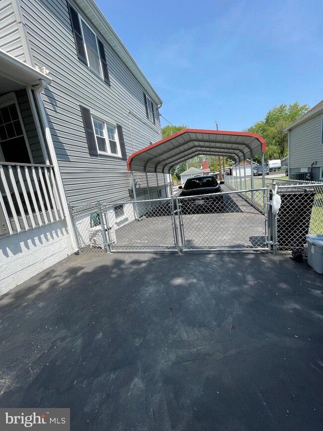 7415 Greenbank Rd, Middle River, MD 21220 - photo 4